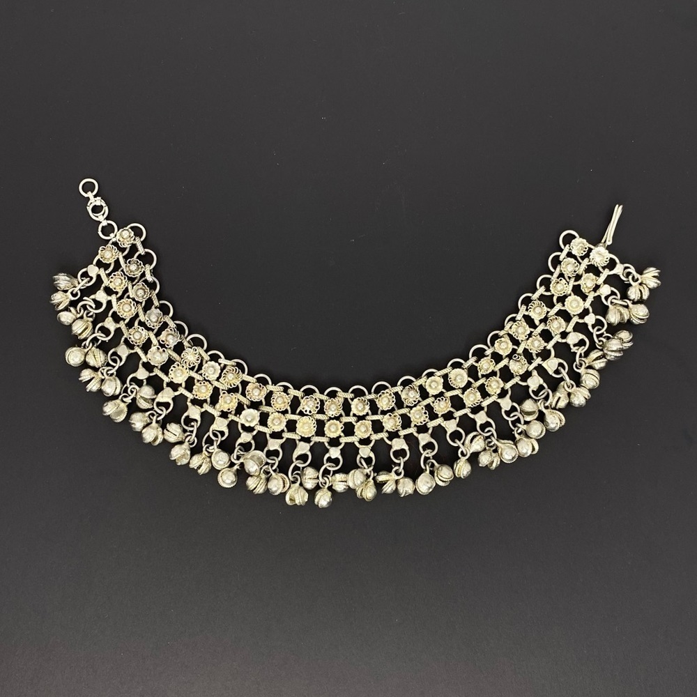 INTRICATE BOHEMIAN SILVER JINGLY ADJUSTABLE ANKLE BRACELET